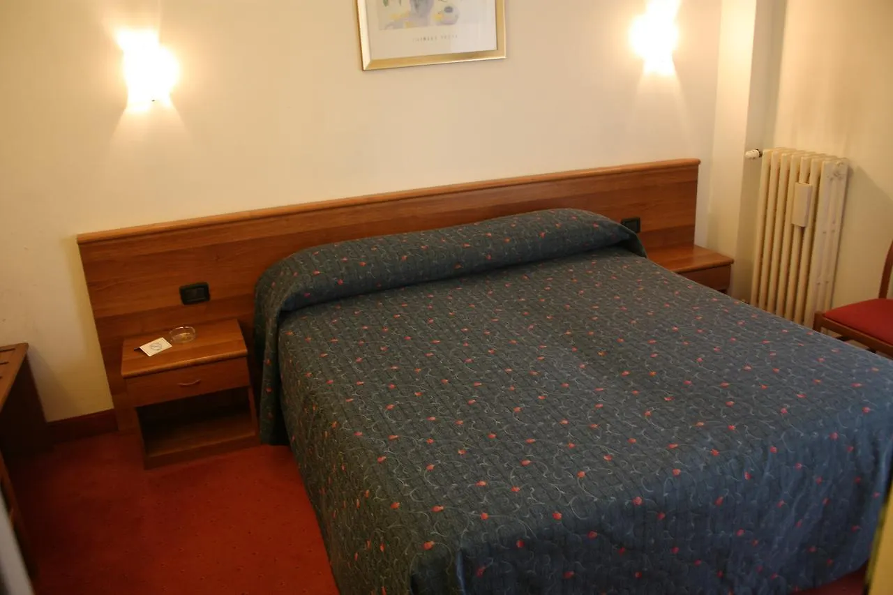 Hotel Arcobaleno Vimodrone Italy