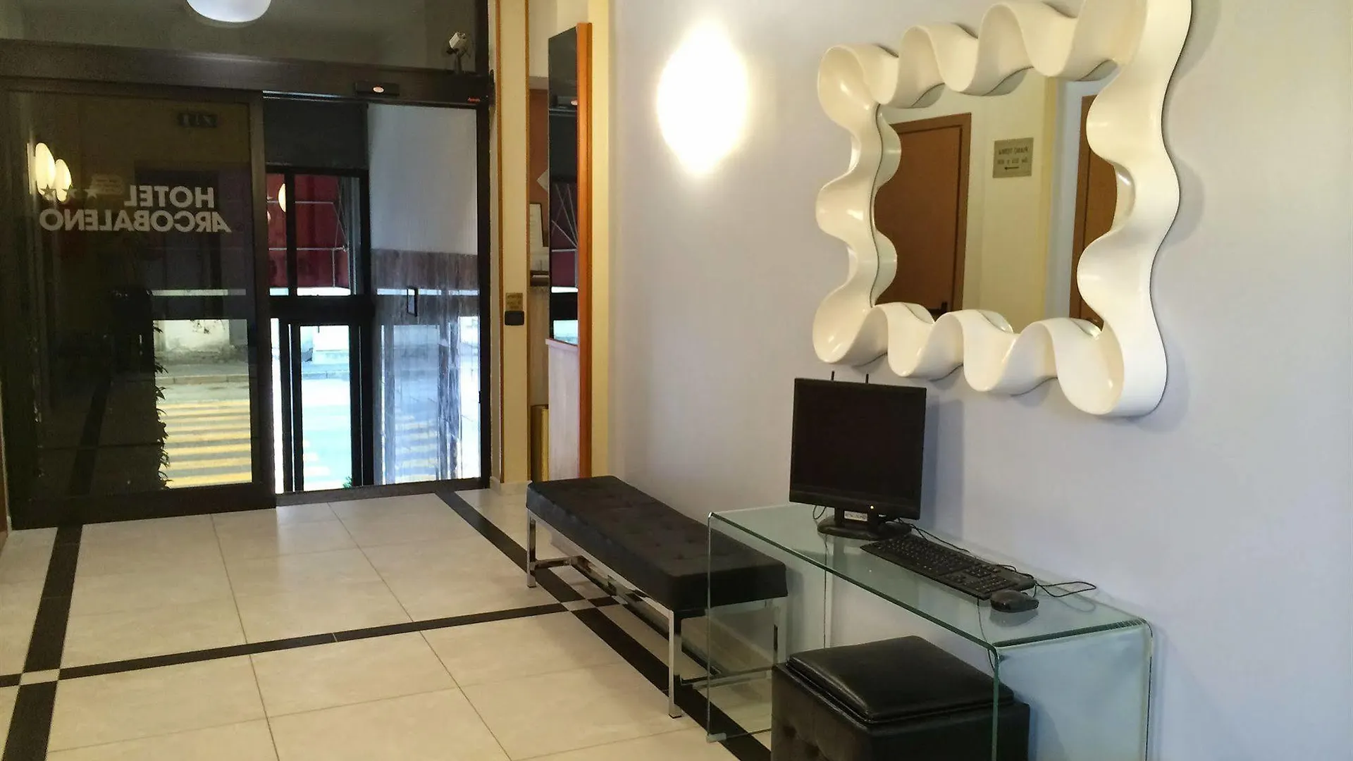 Hotel Arcobaleno Vimodrone 3*,